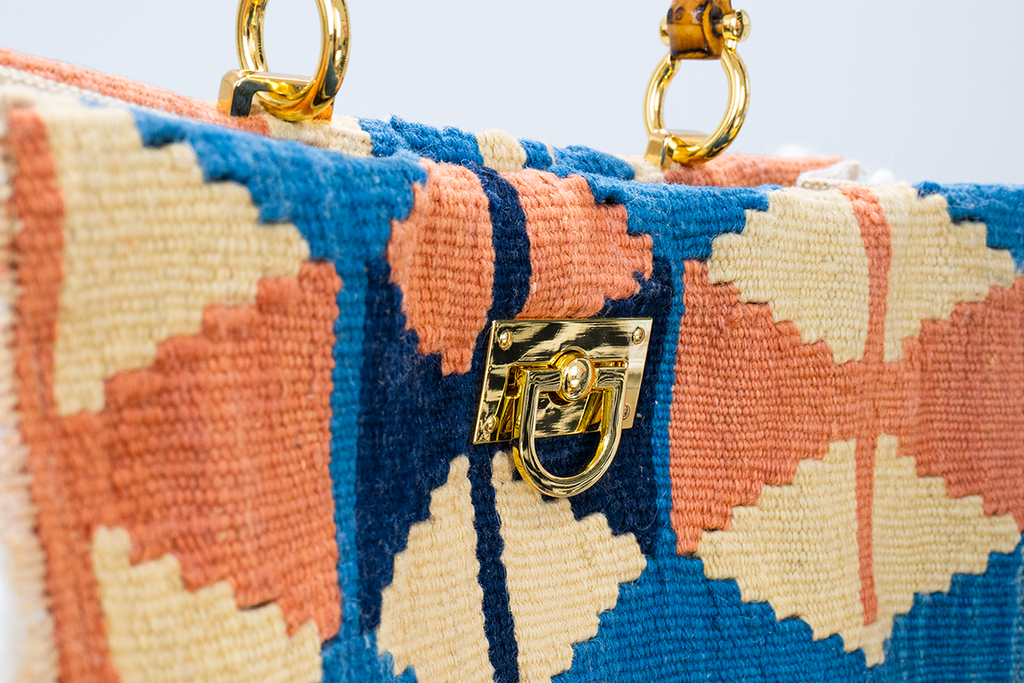 Geometrikus Hand Bag
