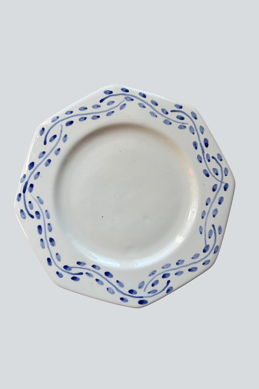 Blue flower Plate